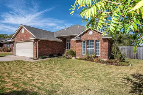 14925 Chisholm Trl, Choctaw, OK 73020