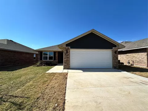 9021 Quapaw Creek Trl, Oklahoma City, OK 73160
