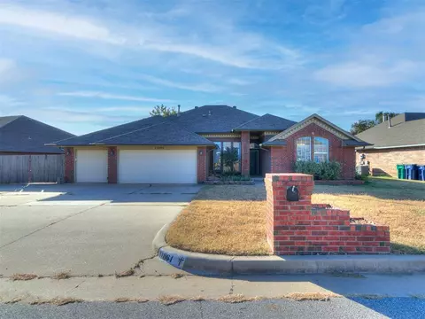11864 SW 3rd Ter, Yukon, OK 73099