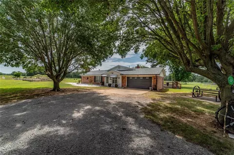 34552 W 161 St, Bristow, OK 74010