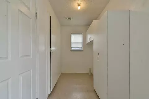 15 NW 6th St, Tuttle, OK 73089 photo 19