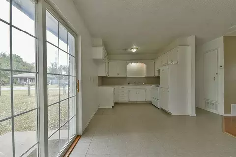 15 NW 6th St, Tuttle, OK 73089 photo 12