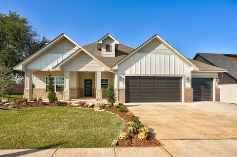 11821 NW 108th Ter, Yukon, OK 73099