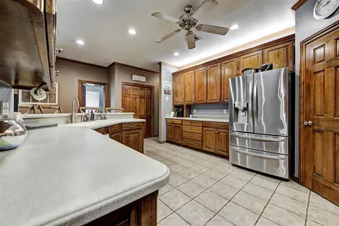 1744 S Dobbs Rd, Harrah, OK 73045 photo 19