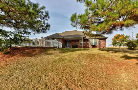 1744 S Dobbs Rd, Harrah, OK 73045 photo 39