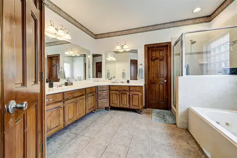 1744 S Dobbs Rd, Harrah, OK 73045 photo 23
