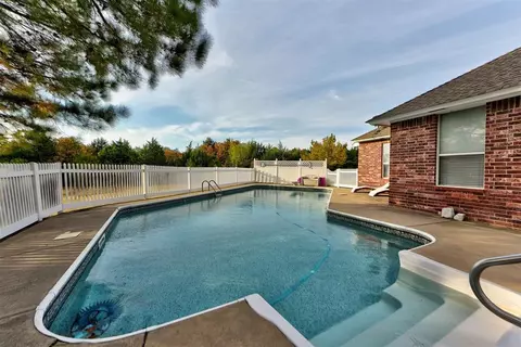 1744 S Dobbs Rd, Harrah, OK 73045 photo 37