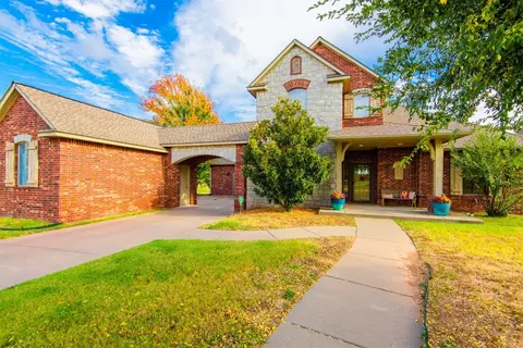 3324 Garden Vis, Edmond, OK 73034