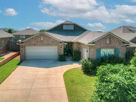 3912 Painted Bird Ln, Norman, OK 73071