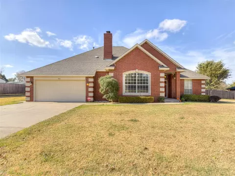 914 S Magnolia St, El Reno, OK 73036