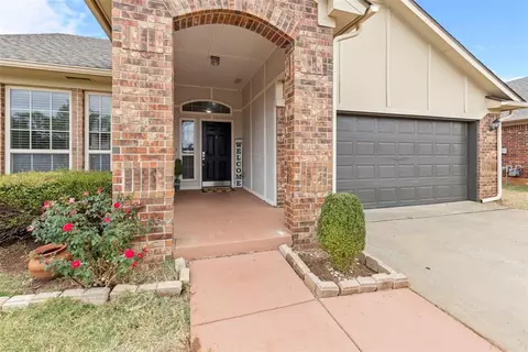 18312 Tambor Dr, Edmond, OK 73012