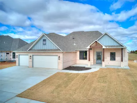 4405 Courtlyn Ave, Tuttle, OK 73089