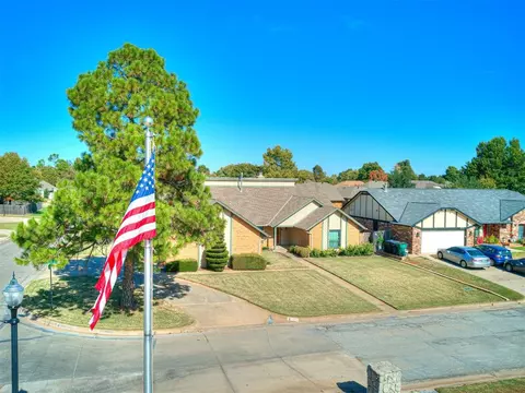 10308 S Trafalgar Dr, Oklahoma City, OK 73139