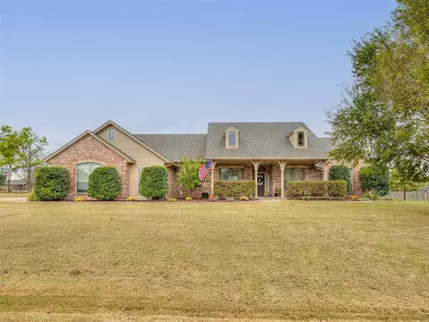 22577 Laras Ln, Edmond, OK 73025