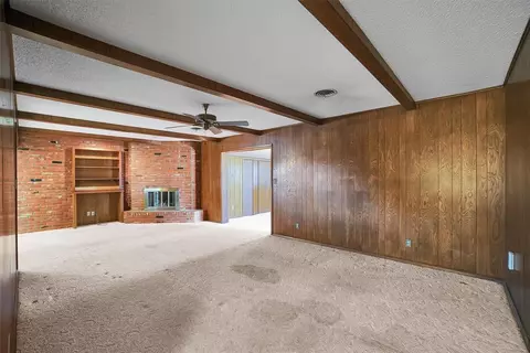 409 S Mockingbird Dr, Altus, OK 73521 photo 5