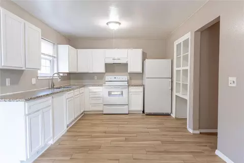 906 Devon St, Yukon, OK 73099 photo 6