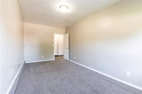 906 Devon St, Yukon, OK 73099 photo 13