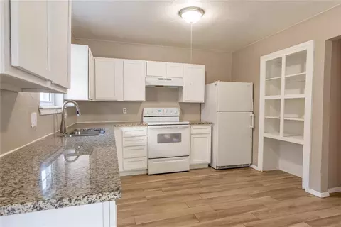 906 Devon St, Yukon, OK 73099 photo 7