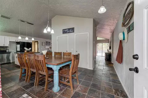 9 Trenton Cir, Mcloud, OK 74851 photo 7