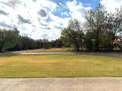 NE 67 Street, Oklahoma City, OK 73111