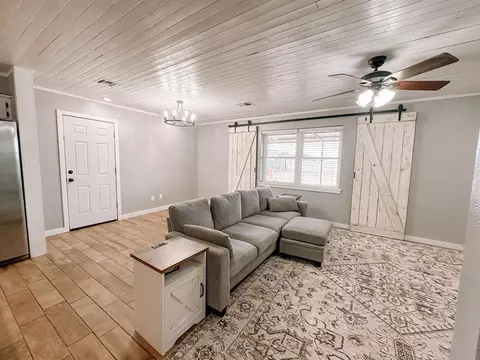 408 E Skyview Dr, Hinton, OK 73047 photo 15