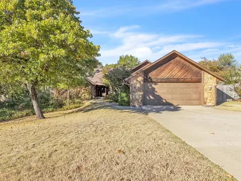 3009 E 32nd St, Edmond, OK 73013