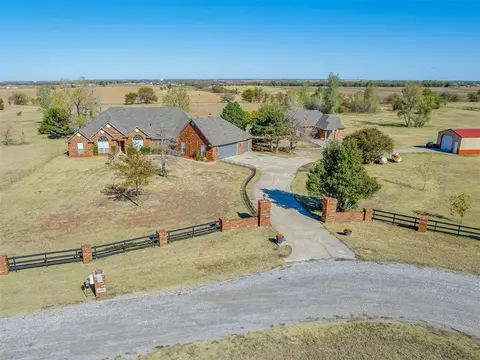 16651 SW 23rd St, El Reno, OK 73036