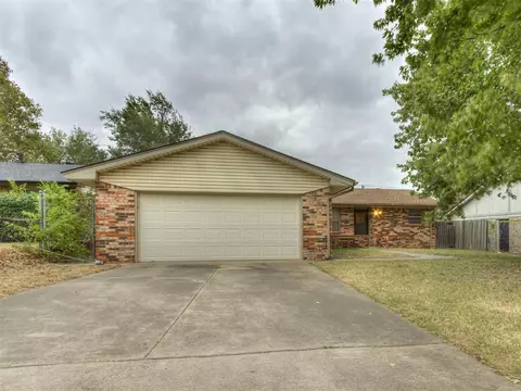 107 Aspen Dr, Yukon, OK 73099