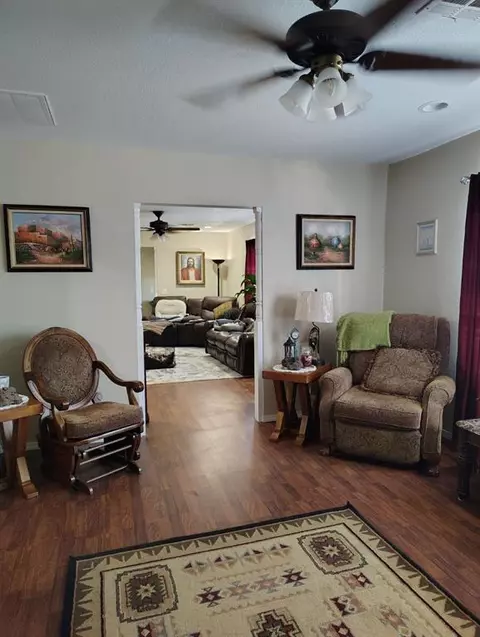 308 N Elm Creek Rd, Cushing, OK 74023 photo 2