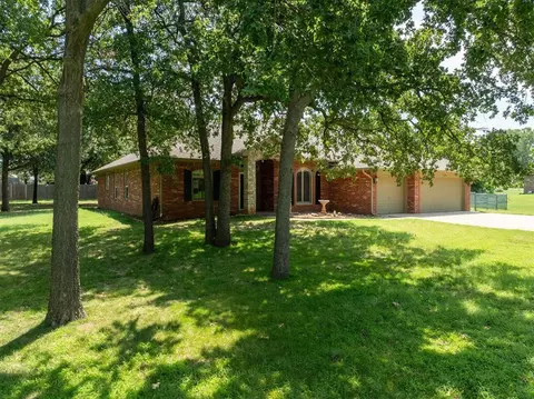 7308 Mid Iron Ln, Edmond, OK 73025