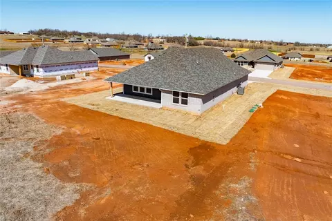 1935 Olive Ave, Tuttle, OK 73089 photo 31