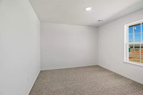 1935 Olive Ave, Tuttle, OK 73089 photo 17
