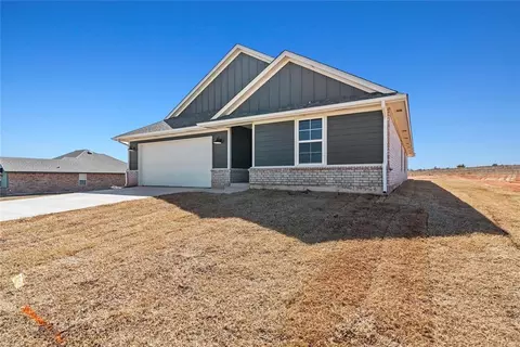 1935 Olive Ave, Tuttle, OK 73089 photo 3