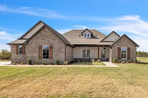 9741 Regado Ct, Guthrie, OK 73044