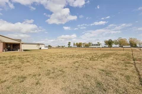 104 Mockingbird Ln, Tuttle, OK 73089 photo 6
