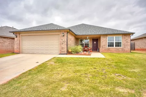 9637 Silas Dr, Moore, OK 73160 photo 1