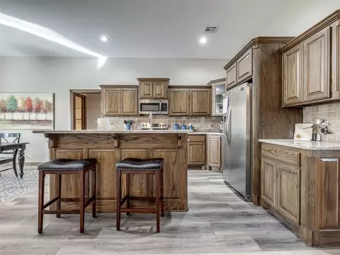 205 Alvie Dr, Tuttle, OK 73089 photo 13
