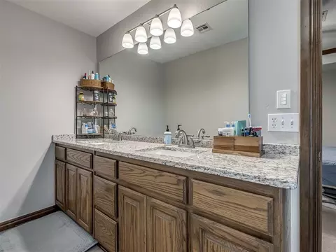 205 Alvie Dr, Tuttle, OK 73089 photo 27