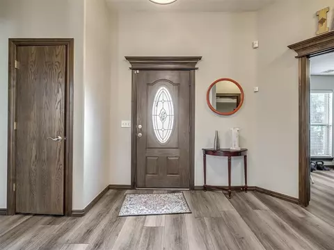 205 Alvie Dr, Tuttle, OK 73089 photo 5