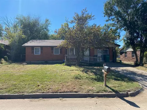 8308 NE 34th Pl, Spencer, OK 73084