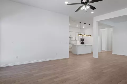 328 Park Ln, Harrah, OK 73045 photo 8
