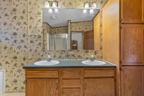 121 Englebretson Ln, Tuttle, OK 73089 photo 25