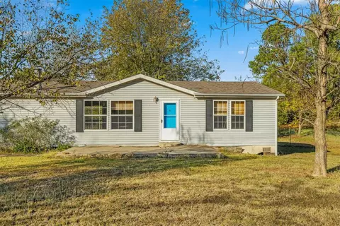 121 Englebretson Ln, Tuttle, OK 73089 photo 5