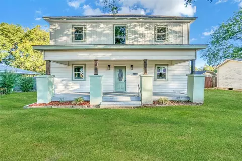 311 W Polk St, Mangum, OK 73554