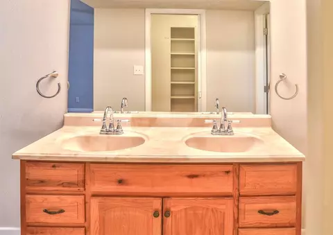 205 Warwick Ln, Idabel, OK 74745 photo 24
