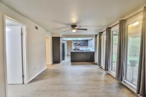 205 Warwick Ln, Idabel, OK 74745 photo 5