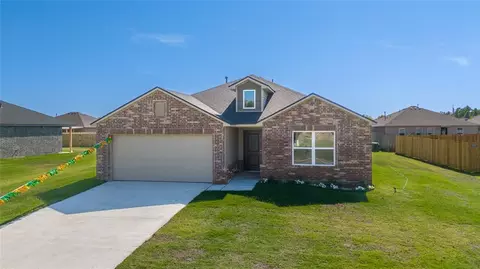 500 E Oak Tree Ave, Perkins, OK 74059