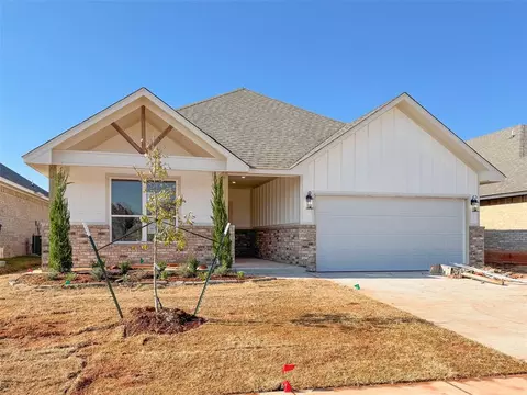 16209 Whistle Creek Blvd, Edmond, OK 73013