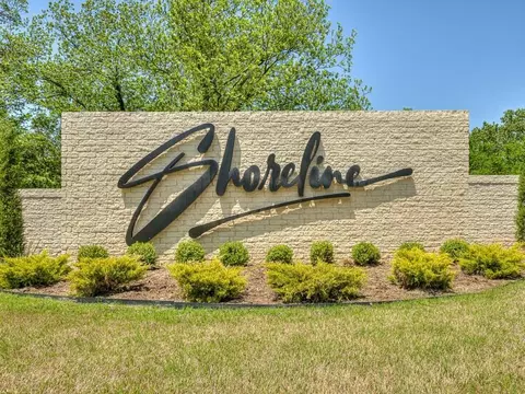 13900 Hillside Cir, Oklahoma City, OK 73013