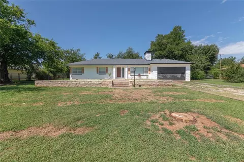 3209 N Forest Park Dr, Forest Park, OK 73121